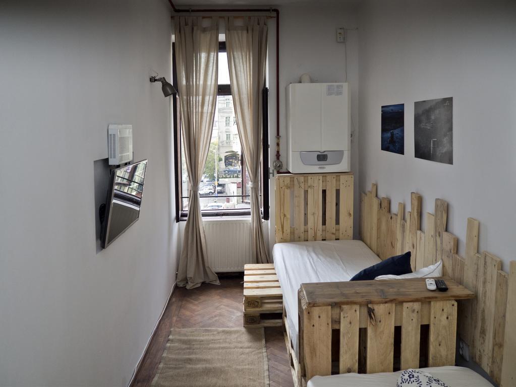 Hostel Victoria Poshtel Bukurešť Pokoj fotografie