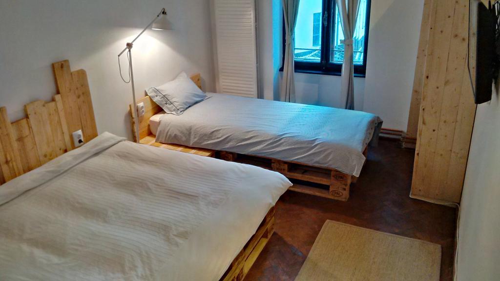 Hostel Victoria Poshtel Bukurešť Pokoj fotografie