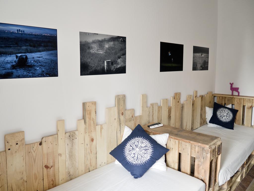 Hostel Victoria Poshtel Bukurešť Pokoj fotografie