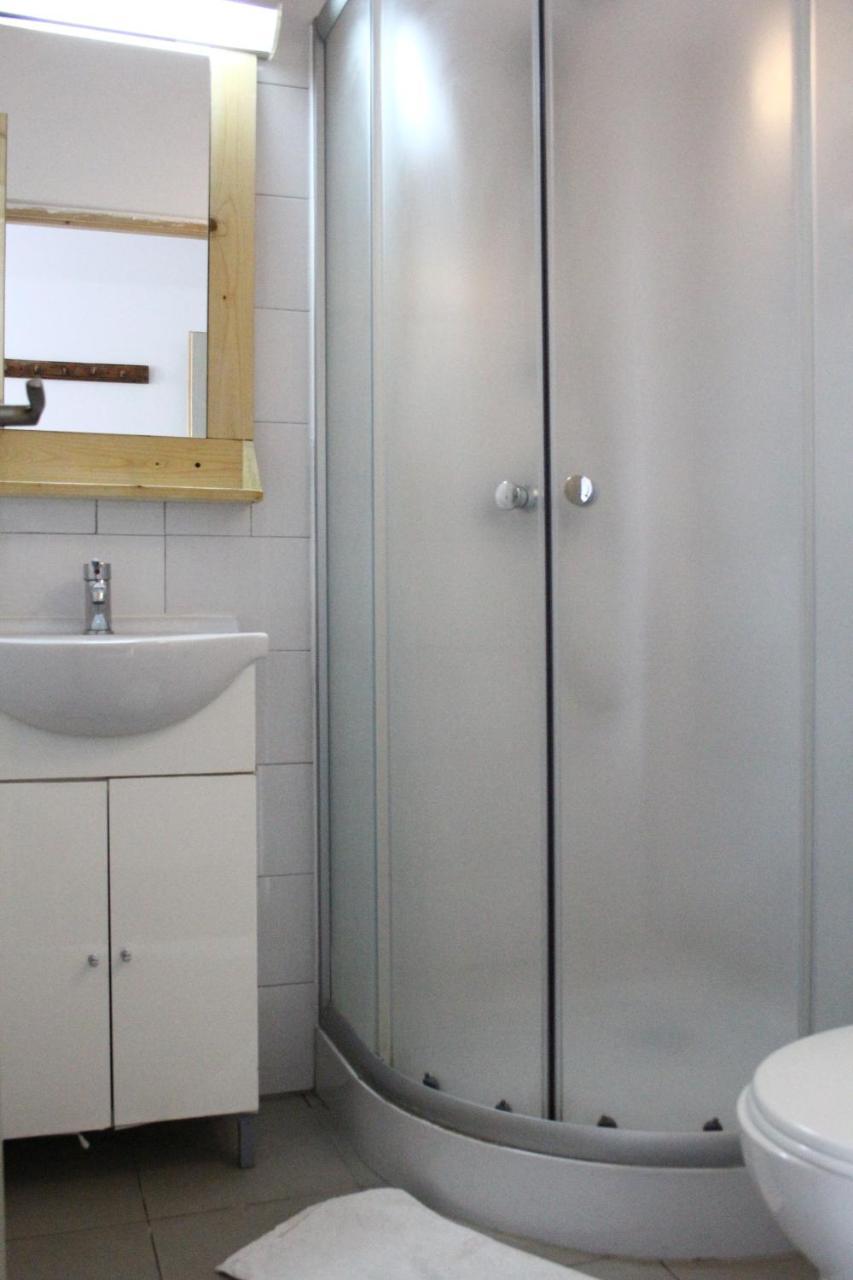 Hostel Victoria Poshtel Bukurešť Exteriér fotografie