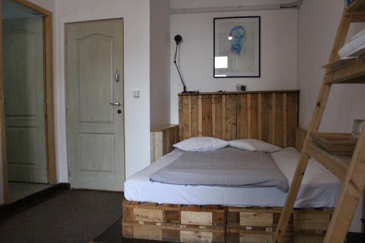 Hostel Victoria Poshtel Bukurešť Exteriér fotografie