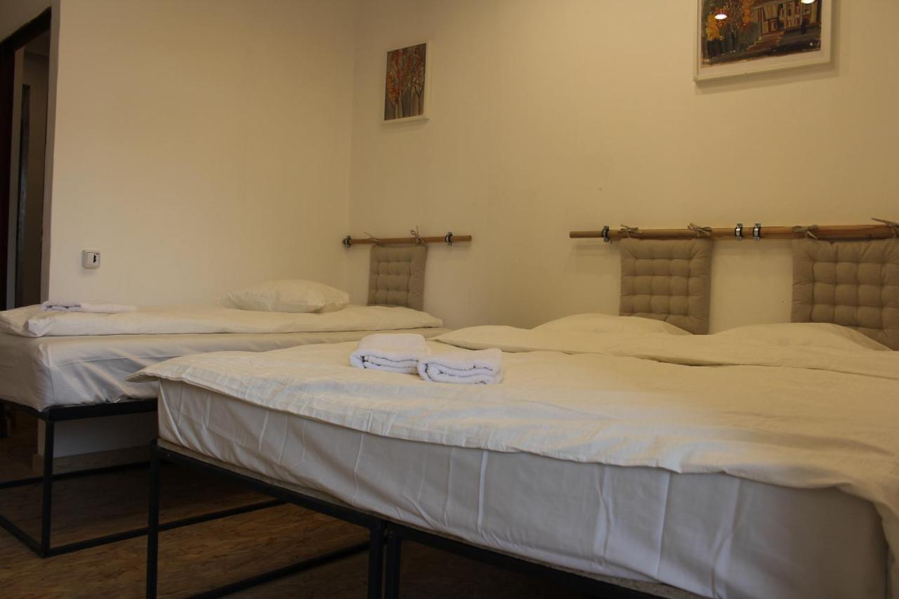 Hostel Victoria Poshtel Bukurešť Exteriér fotografie
