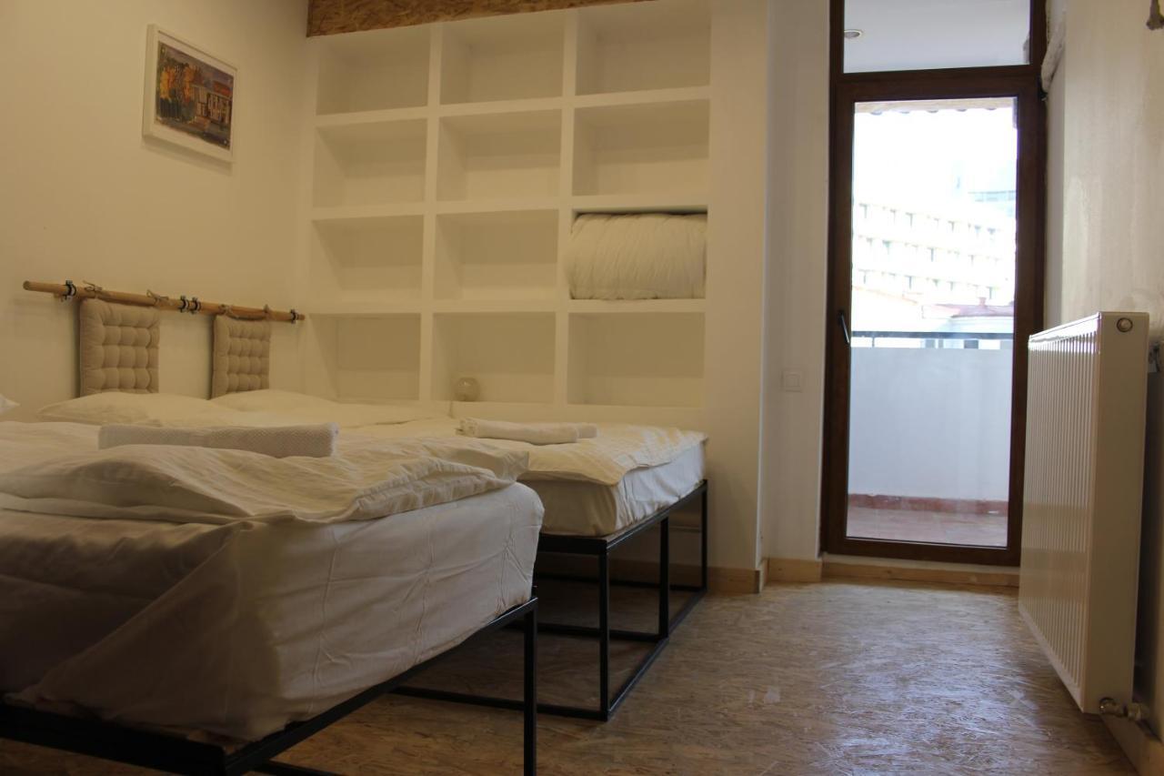 Hostel Victoria Poshtel Bukurešť Exteriér fotografie