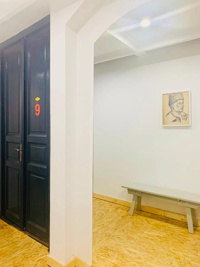 Hostel Victoria Poshtel Bukurešť Exteriér fotografie